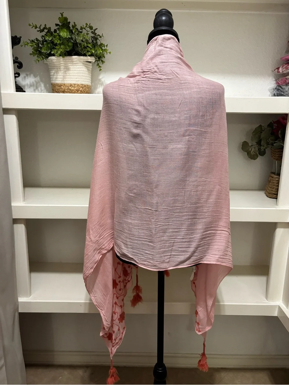 Source Unknown Pink Shawl Wrap with Coral Embroidered Floral Accents